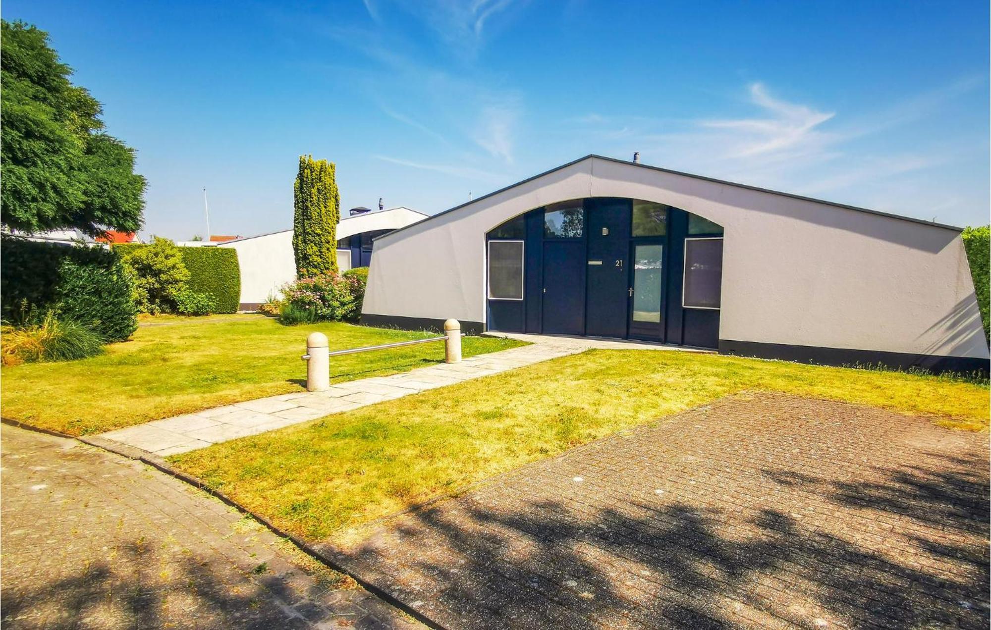 2 Bedroom Gorgeous Home In Lemmer Exterior photo